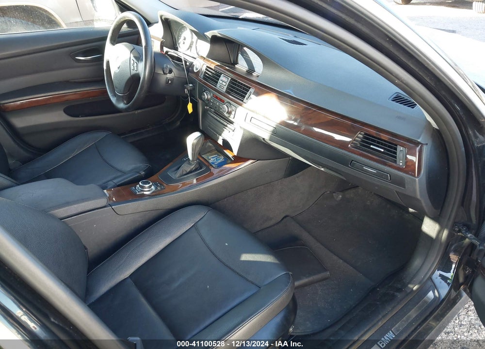 2011 BMW 335I XDRIVE VIN: WBAPL5G51BNN22675