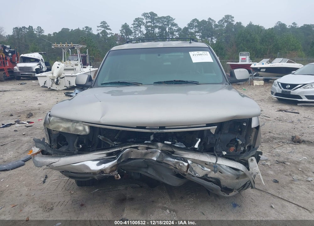 2002 CHEVROLET TAHOE LT VIN: 1GNEK13Z32J214260