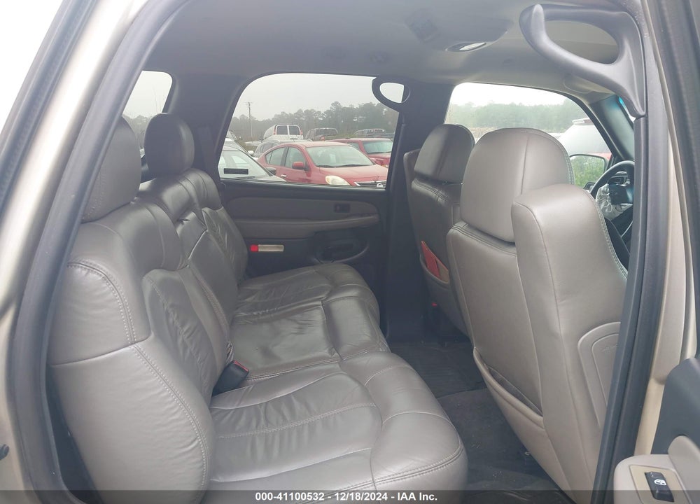 2002 CHEVROLET TAHOE LT VIN: 1GNEK13Z32J214260