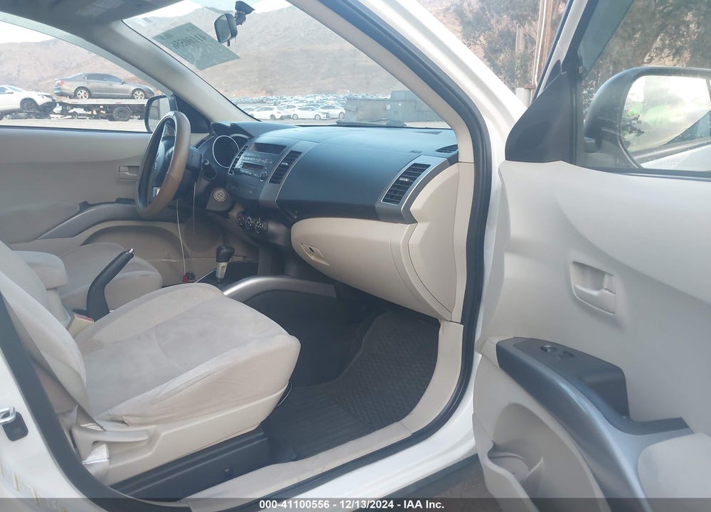 2007 MITSUBISHI OUTLANDER ES/LS VIN: JA4MS31X17U012633