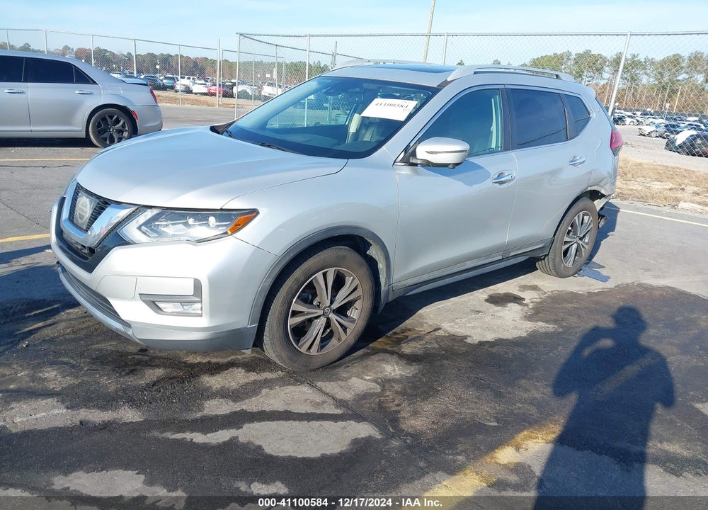 2017 NISSAN ROGUE SL VIN: 5N1AT2MT9HC753155