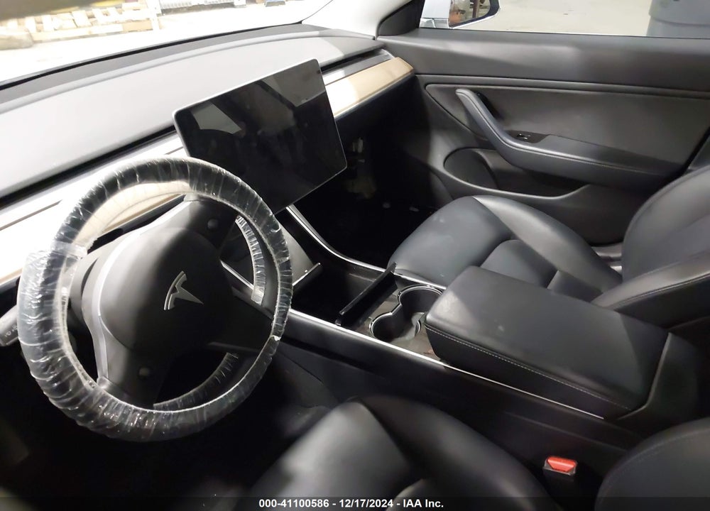 2018 TESLA MODEL 3 LONG RANGE/PERFORMANCE VIN: 5YJ3E1EB3JF084493