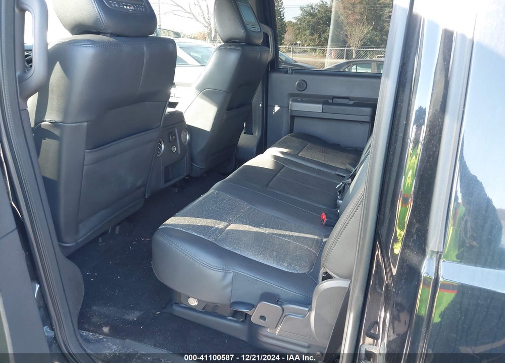 2011 FORD F-350 LARIAT VIN: 1FT8W3BT1BEA10018