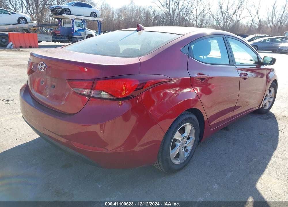 2015 HYUNDAI ELANTRA SE VIN: 5NPDH4AE8FH576300