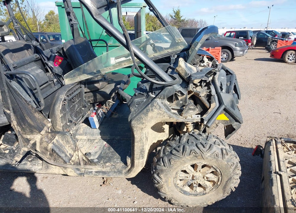 2021 CAN-AM DEFENDER MAX XT HD10 VIN: 3JBUCAX49MK002175