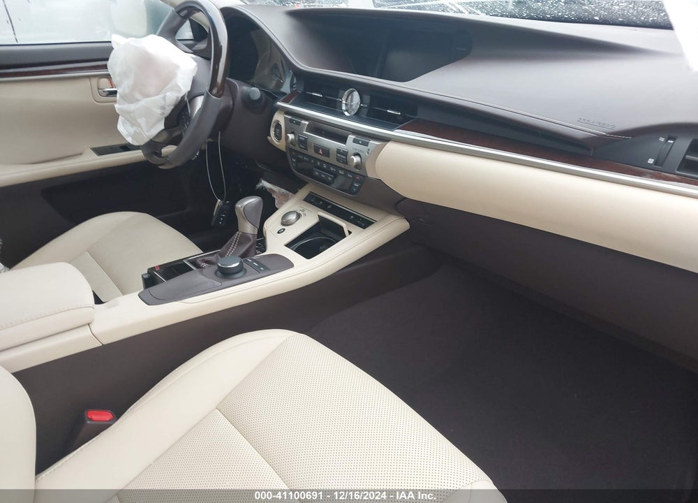 2016 LEXUS ES 350 VIN: 58ABK1GG0GU030246