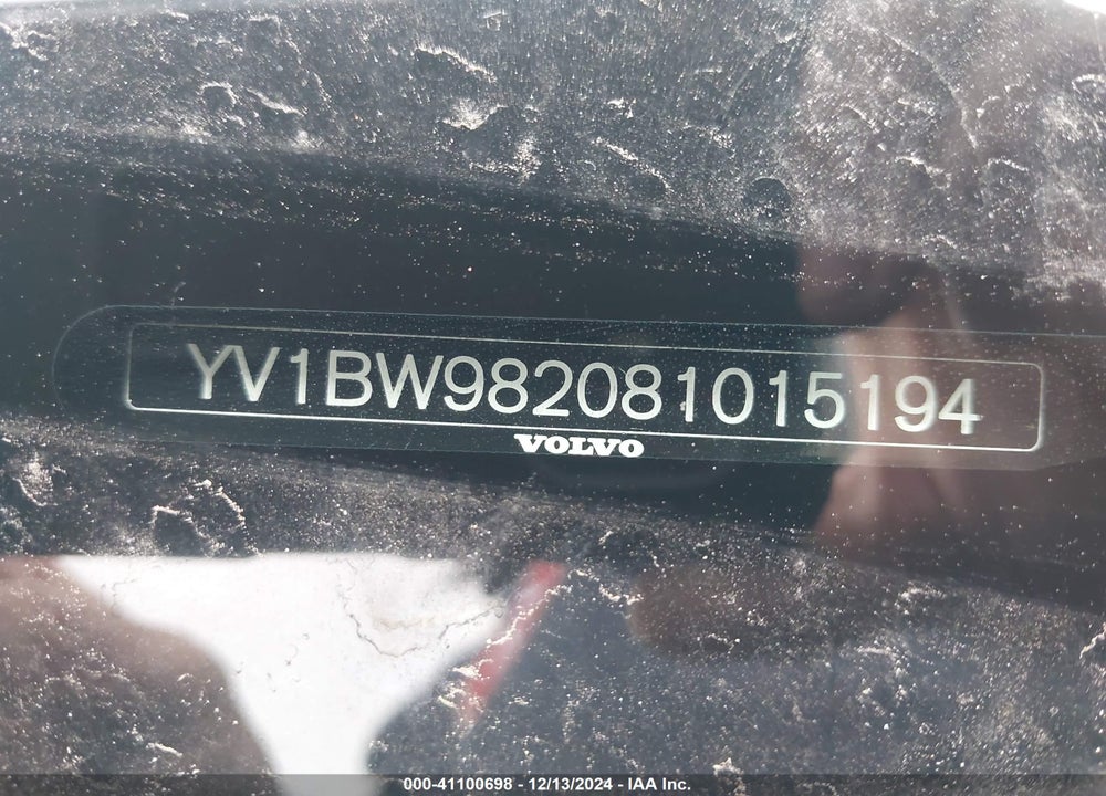 2008 VOLVO V70 3.2 VIN: YV1BW982081015194