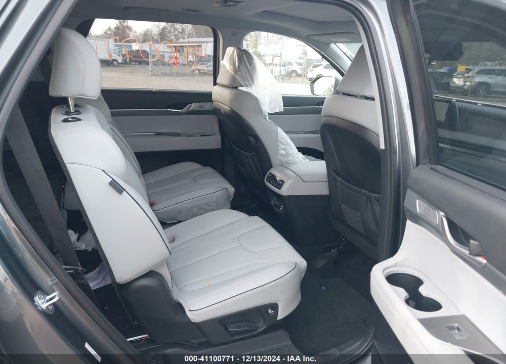 2023 HYUNDAI PALISADE SEL VIN: KM8R4DGEXPU568033