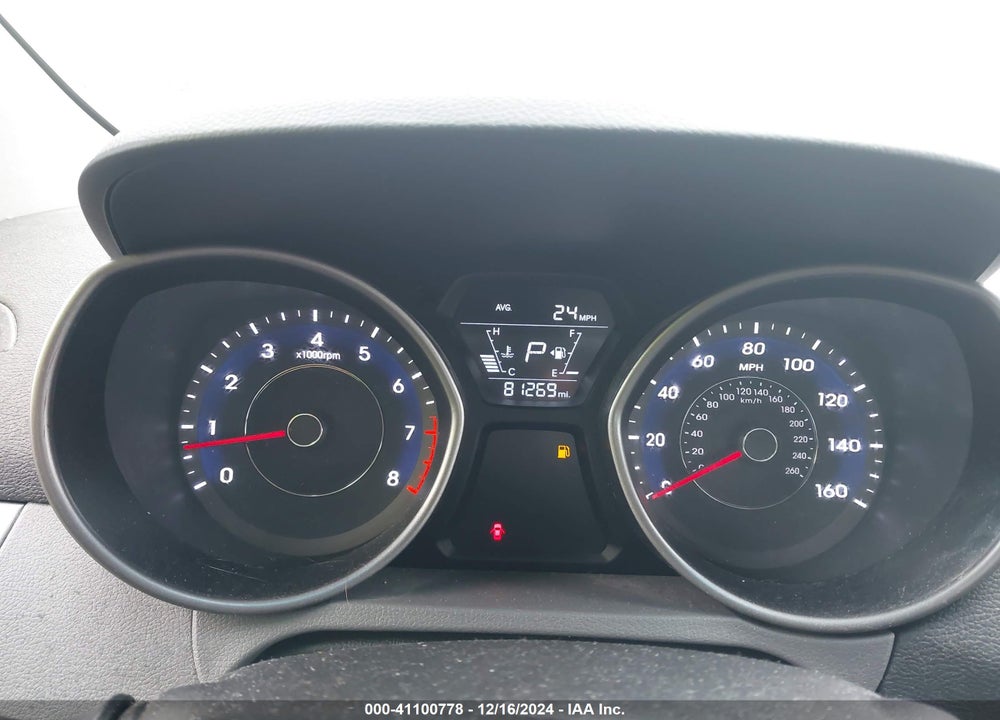 2016 HYUNDAI ELANTRA VIN: 5NPDH4AE2GH728749