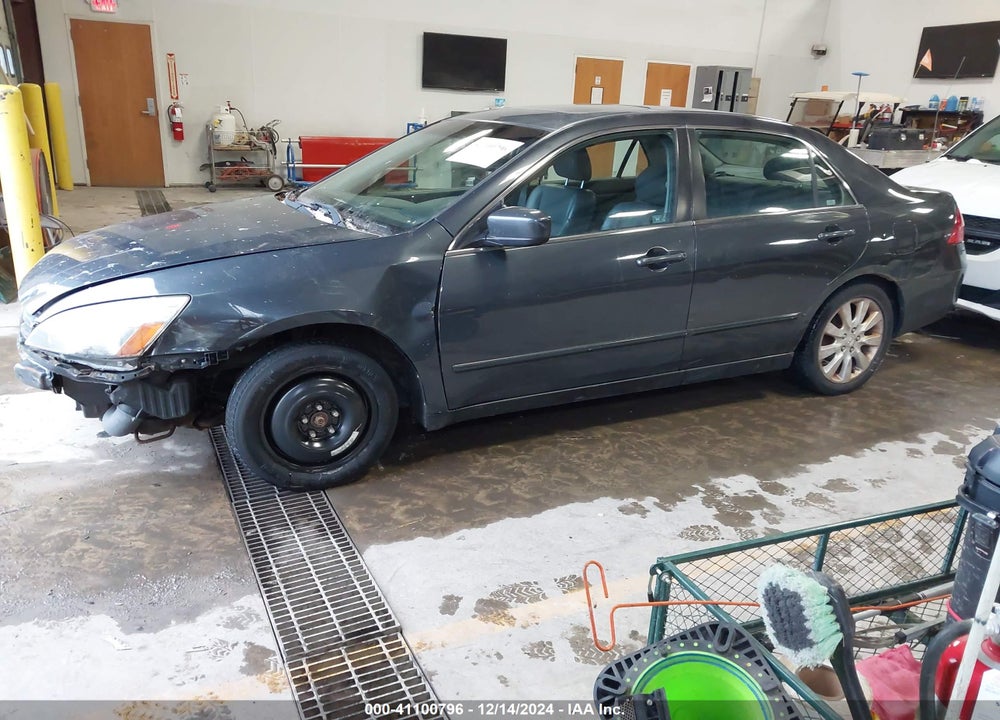 2006 HONDA ACCORD 3.0 EX VIN: 1HGCM66596A050360