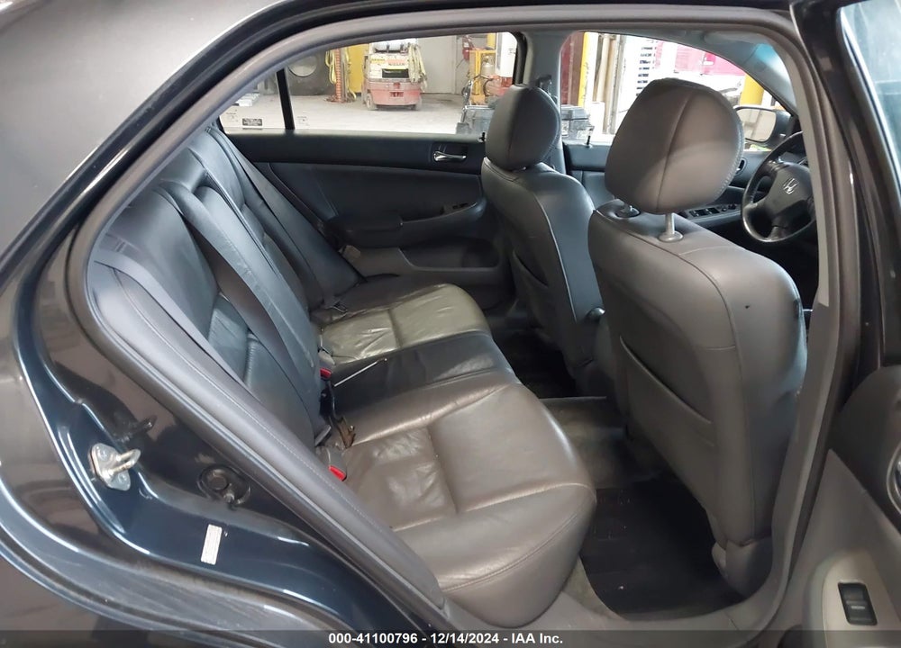 2006 HONDA ACCORD 3.0 EX VIN: 1HGCM66596A050360