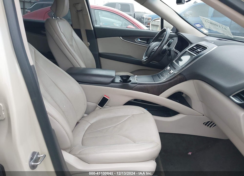 2016 LINCOLN MKX RESERVE VIN: 2LMTJ6LR9GBL52719