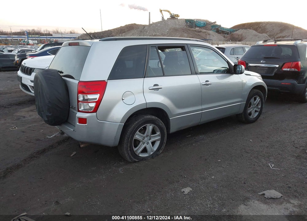 2007 SUZUKI GRAND VITARA LUXURY VIN: JS3TD947X74200143
