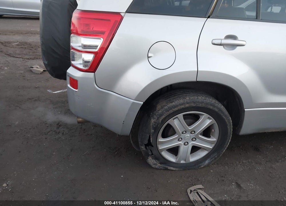 2007 SUZUKI GRAND VITARA LUXURY VIN: JS3TD947X74200143