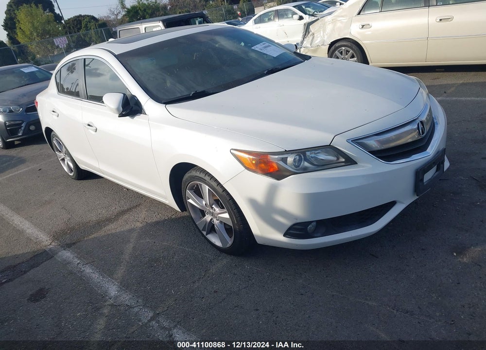 2014 ACURA ILX 2.0L VIN: 19VDE1F71EE005051