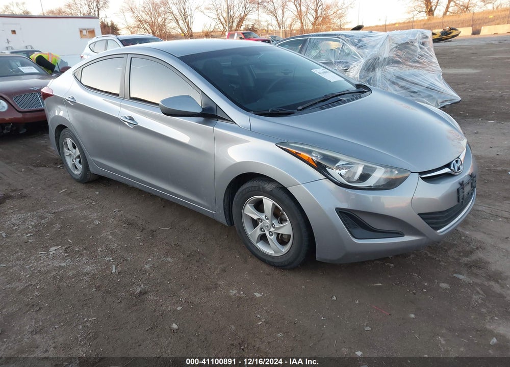 2015 HYUNDAI ELANTRA SE VIN: 5NPDH4AE3FH648911
