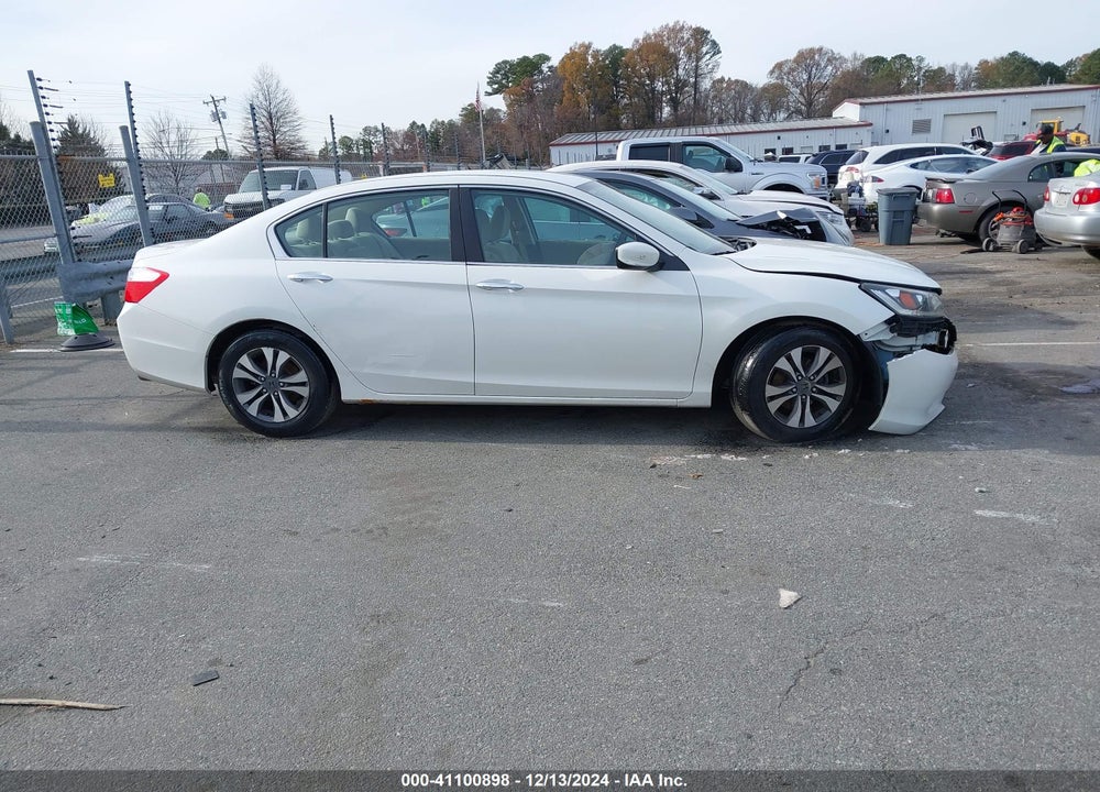 2013 HONDA ACCORD LX VIN: 1HGCR2F34DA133216