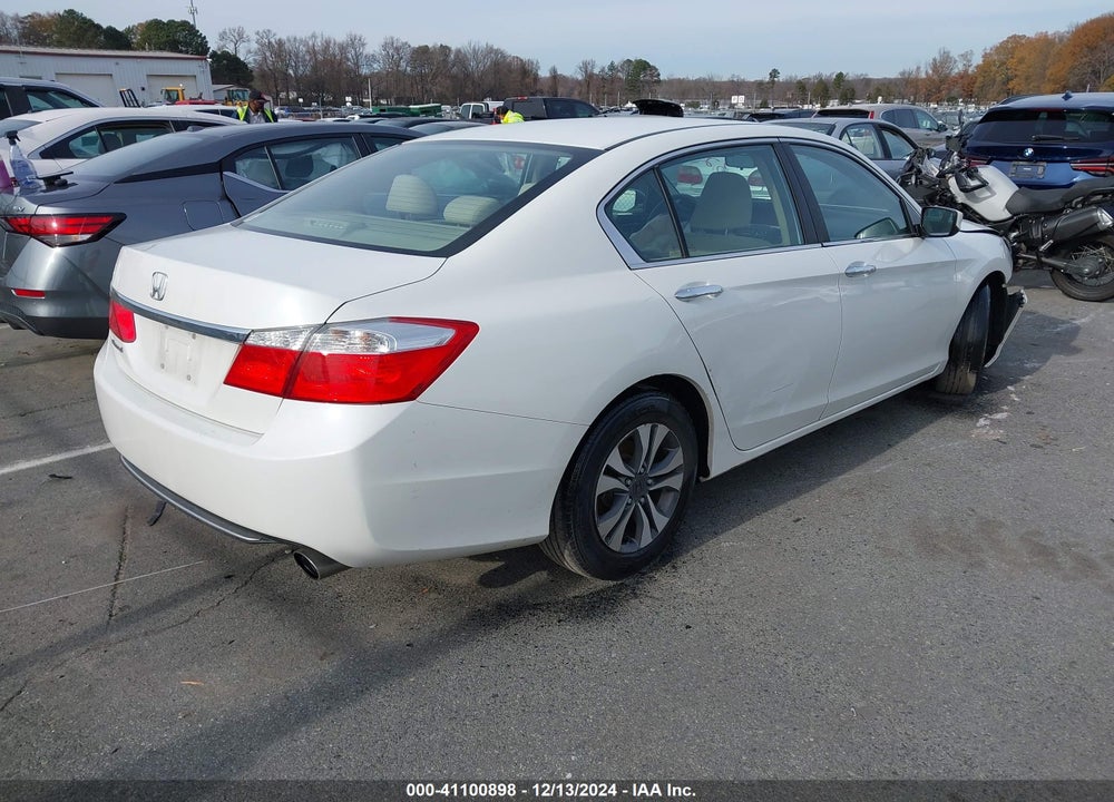 2013 HONDA ACCORD LX VIN: 1HGCR2F34DA133216