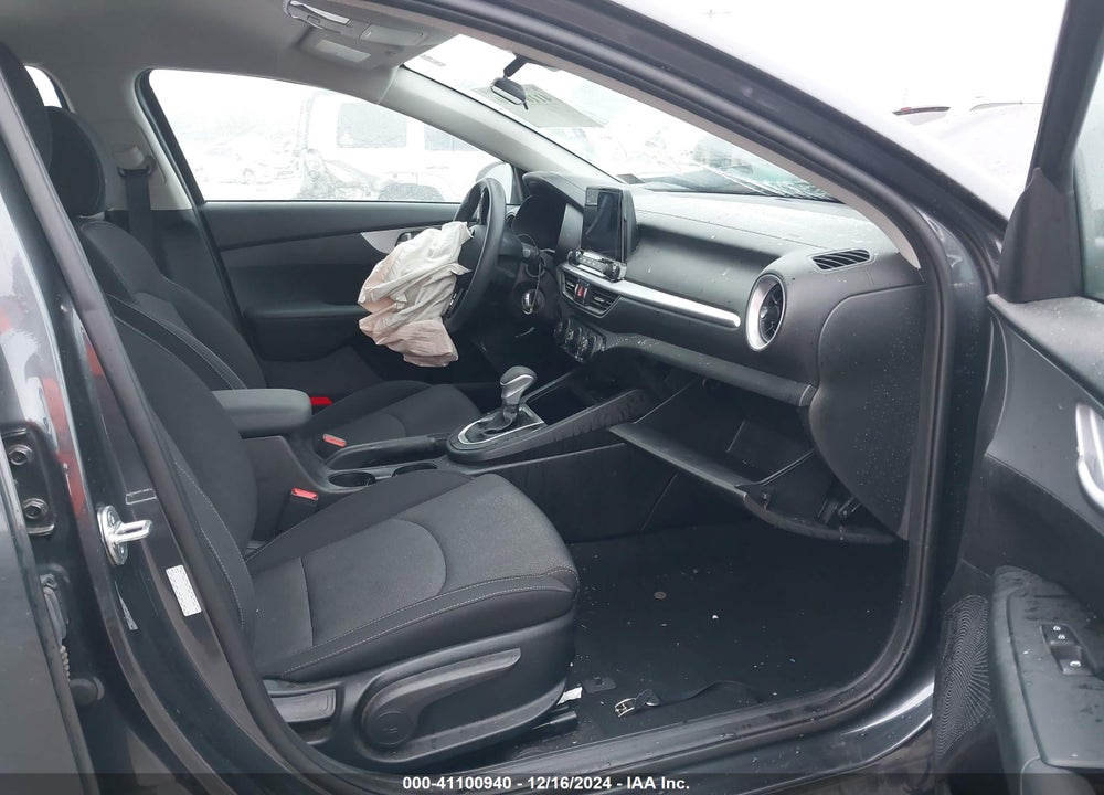 2023 KIA FORTE LXS VIN: 3KPF24AD7PE606510