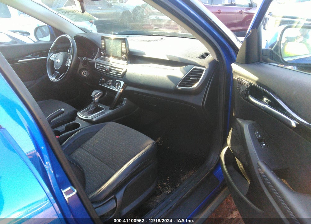 2021 KIA SELTOS S VIN: KNDEU2AA4M7083992
