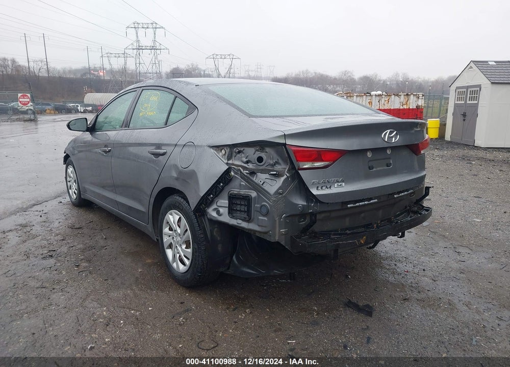 2018 HYUNDAI ELANTRA SE VIN: 5NPD74LF3JH332054