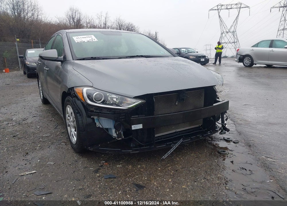 2018 HYUNDAI ELANTRA SE VIN: 5NPD74LF3JH332054