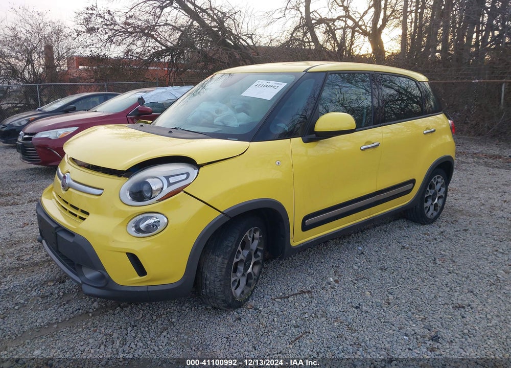 2014 FIAT 500L TREKKING VIN: ZFBCFADH7EZ021550