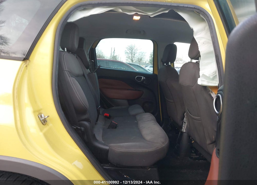 2014 FIAT 500L TREKKING VIN: ZFBCFADH7EZ021550
