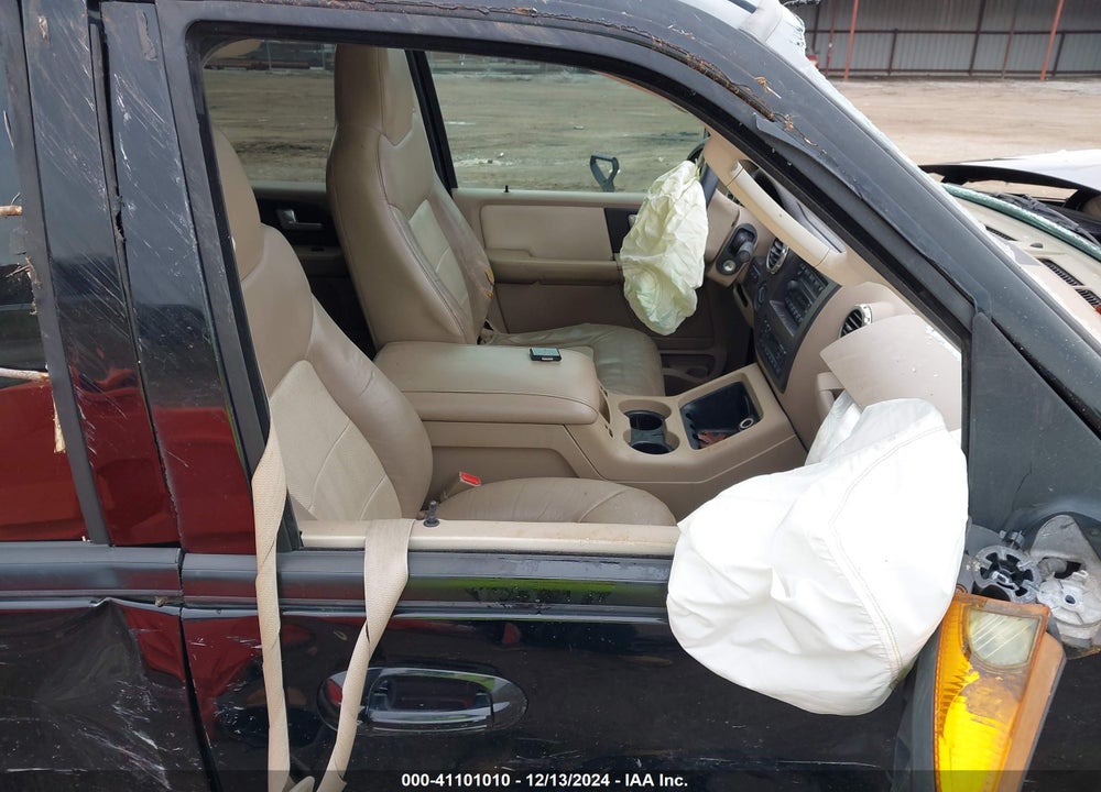 2004 FORD EXPEDITION EDDIE BAUER VIN: 1FMFU18L74LA95997
