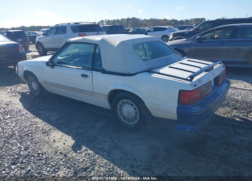 1993 FORD MUSTANG LX VIN: 1FACP44M0PF173897
