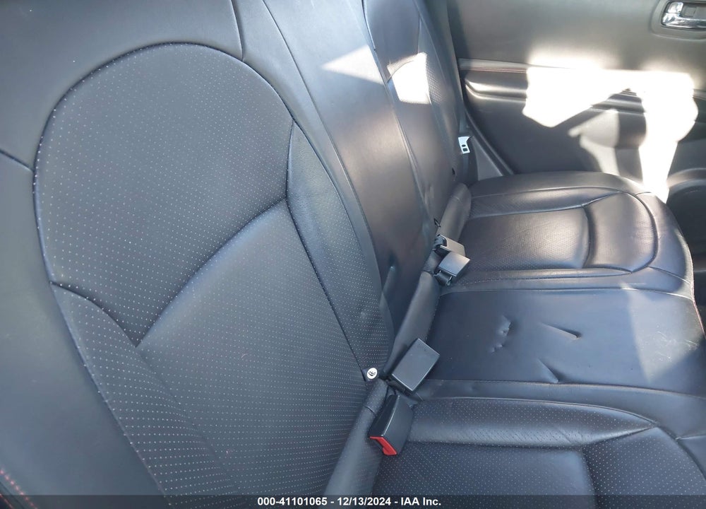 2013 NISSAN ROGUE SV W/SL PKG VIN: JN8AS5MVXDW621061