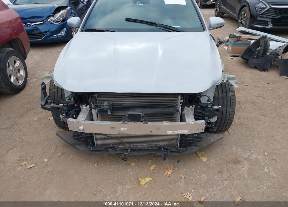 2020 GENESIS G70 3.3T RWD VIN: KMTG34LEXLU050035