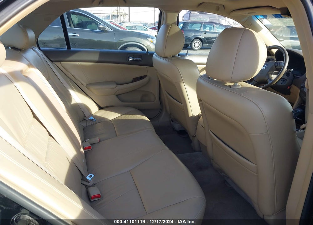 2007 HONDA ACCORD 2.4 EX VIN: 1HGCM56727A074240