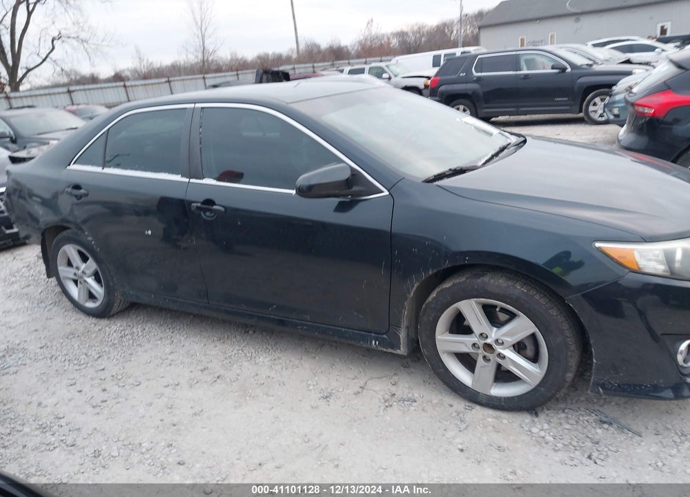 2013 TOYOTA CAMRY SE VIN: 4T1BF1FK6DU234630