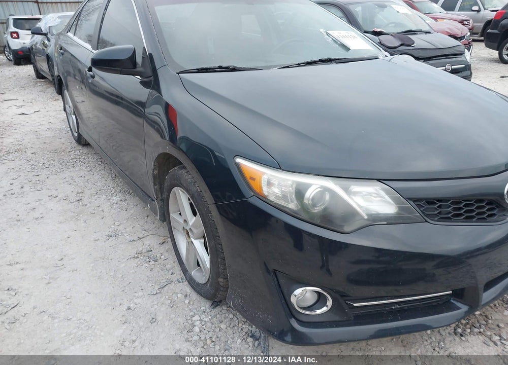 2013 TOYOTA CAMRY SE VIN: 4T1BF1FK6DU234630
