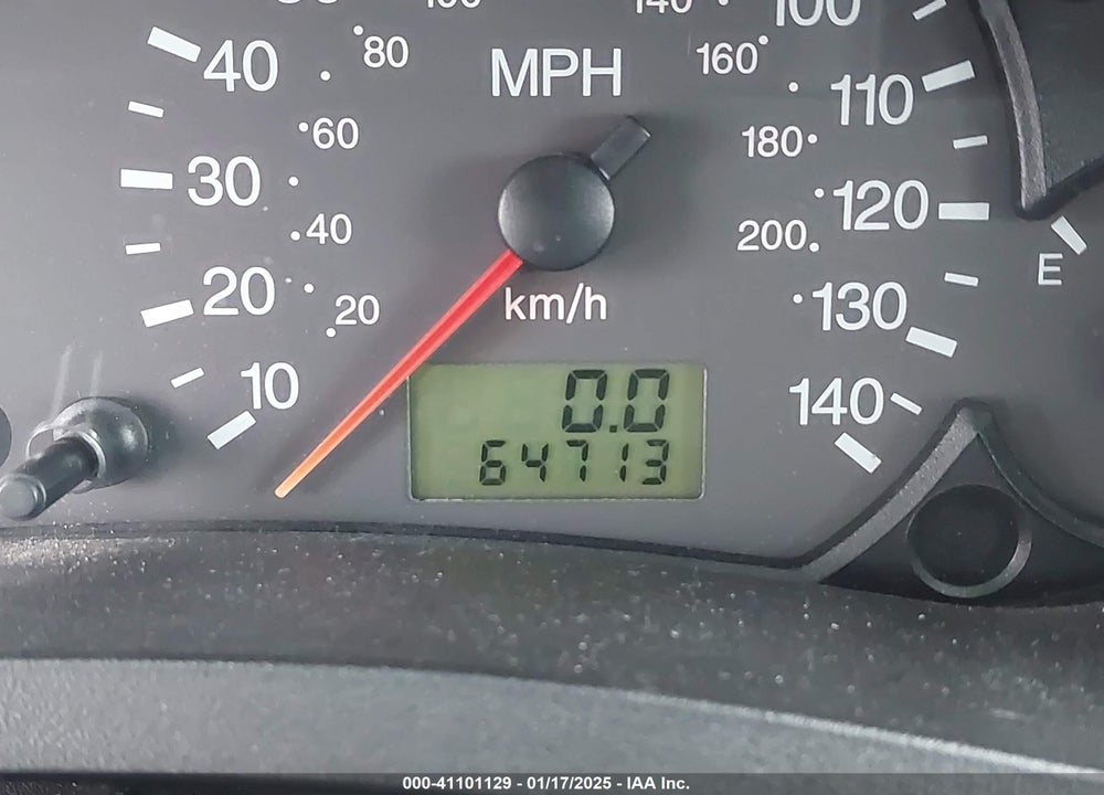 2005 FORD FOCUS ZX5 VIN: 3FAFP37N95R111359