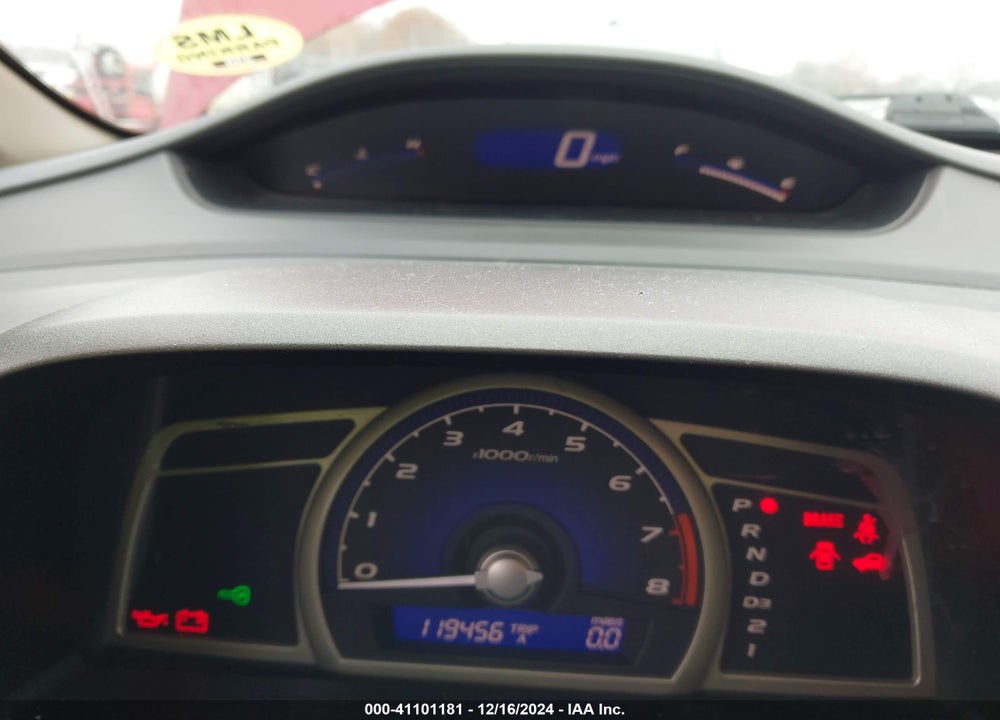 2011 HONDA CIVIC LX VIN: 2HGFA1F57BH528490