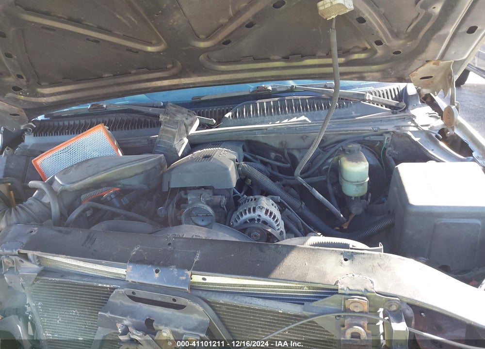 2000 CHEVROLET SILVERADO 1500 VIN: 2GCEC19V1Y1370410