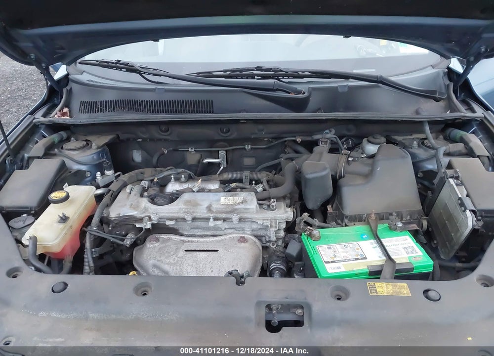 2011 TOYOTA RAV4 VIN: 2T3JF4DV6BW100800