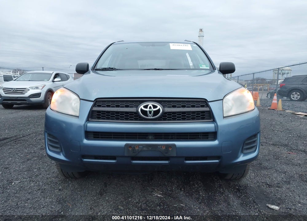 2011 TOYOTA RAV4 VIN: 2T3JF4DV6BW100800