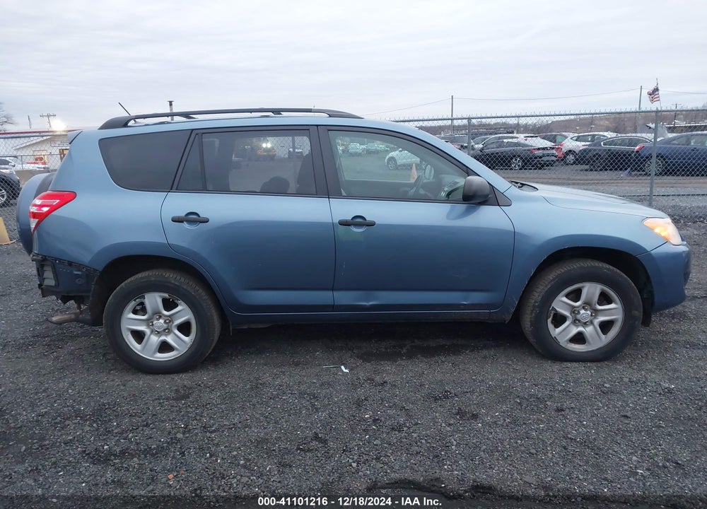 2011 TOYOTA RAV4 VIN: 2T3JF4DV6BW100800