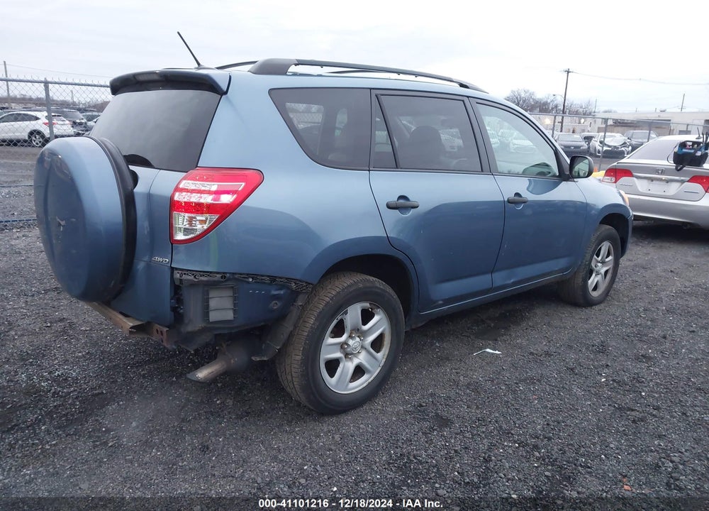 2011 TOYOTA RAV4 VIN: 2T3JF4DV6BW100800