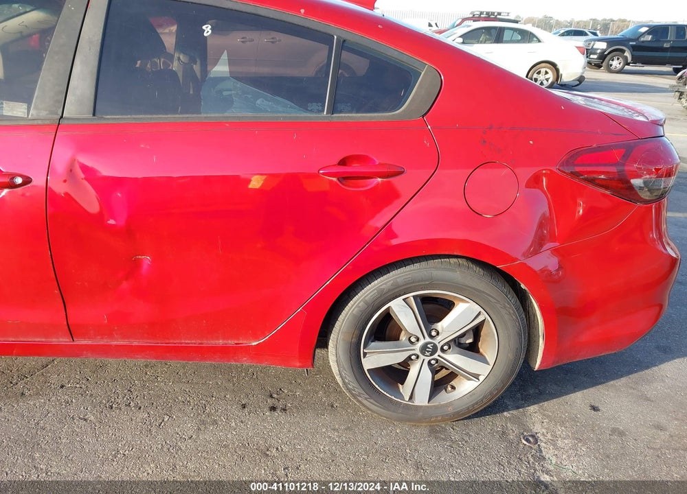 2018 KIA FORTE S VIN: 3KPFL4A70JE257639