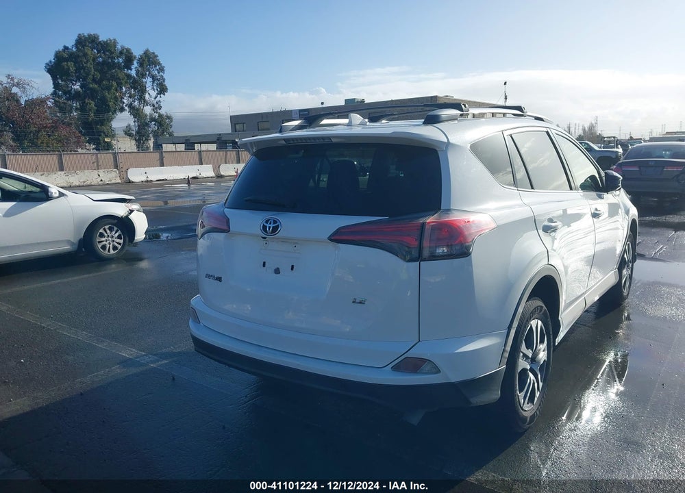 2017 TOYOTA RAV4 LE VIN: JTMZFREV1HJ711646