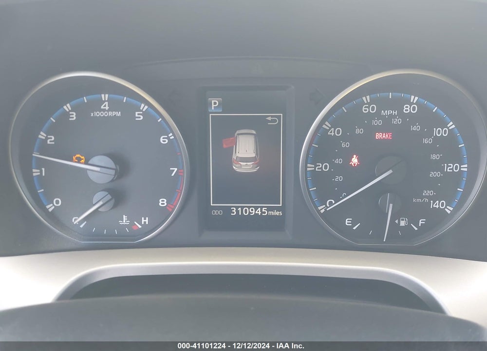 2017 TOYOTA RAV4 LE VIN: JTMZFREV1HJ711646