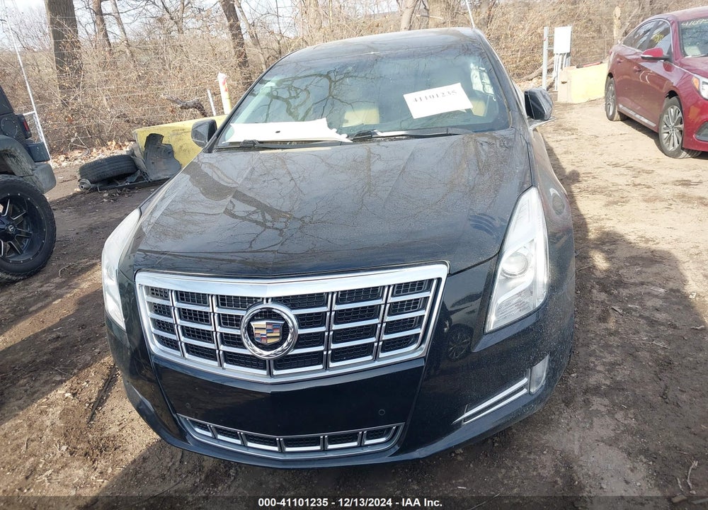 2013 CADILLAC XTS VIN: 2G61P5S35D9215747