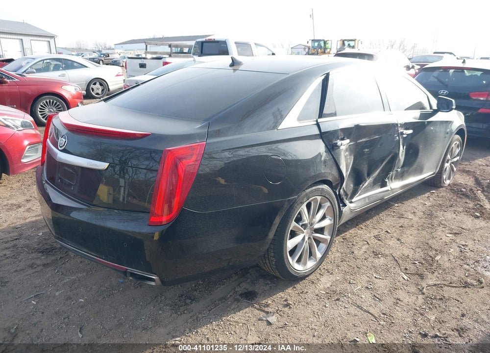 2013 CADILLAC XTS VIN: 2G61P5S35D9215747