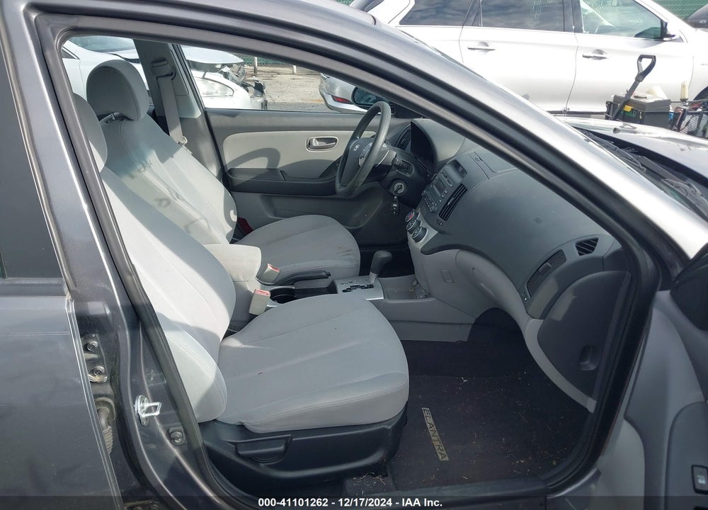 2008 HYUNDAI ELANTRA GLS/SE VIN: KMHDU46D98U393178