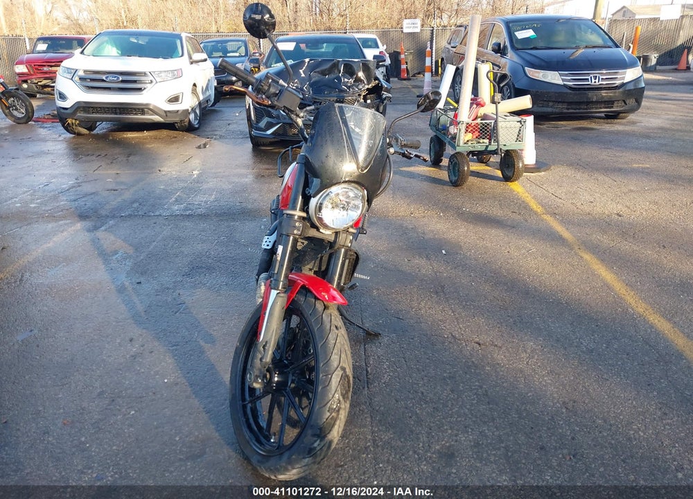 2016 DUCATI SCRAMBLER 800 VIN: ML015ANM5GT009468