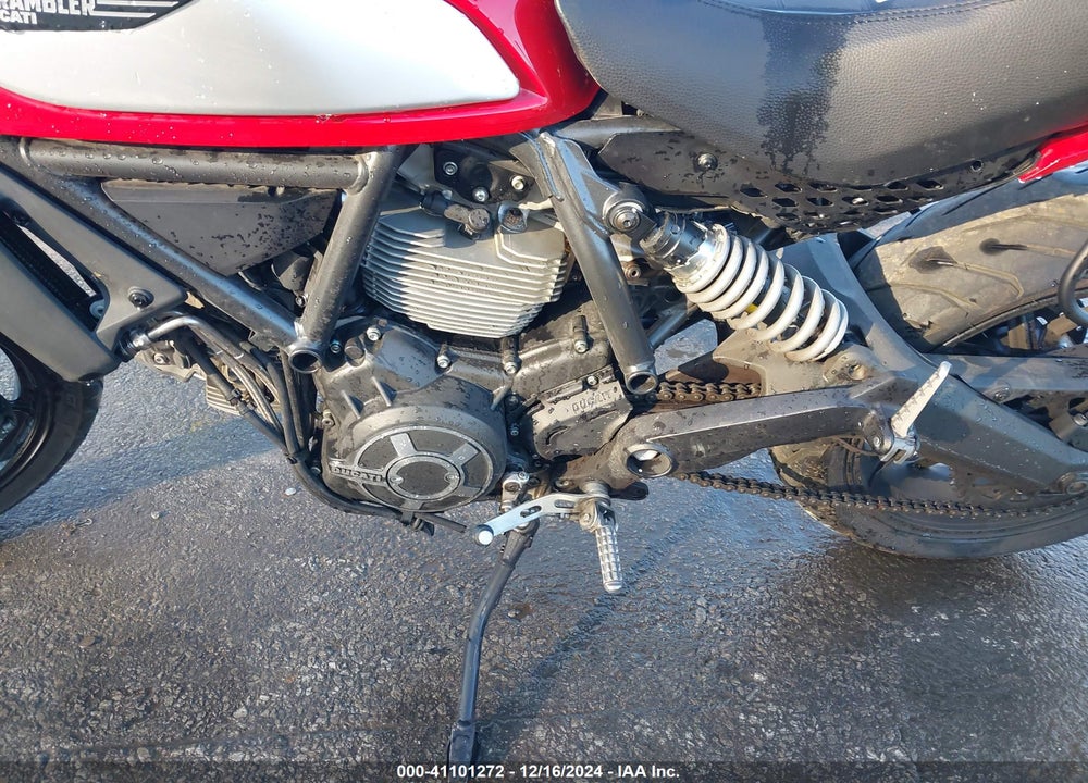 2016 DUCATI SCRAMBLER 800 VIN: ML015ANM5GT009468